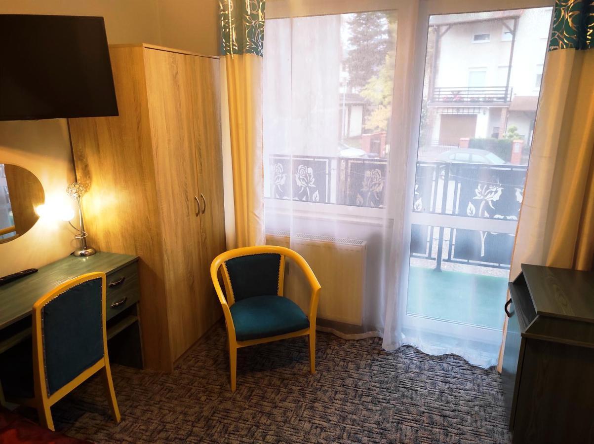 Pod Roza B&B Ustka Eksteriør bilde