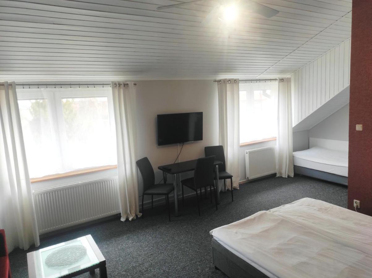 Pod Roza B&B Ustka Eksteriør bilde